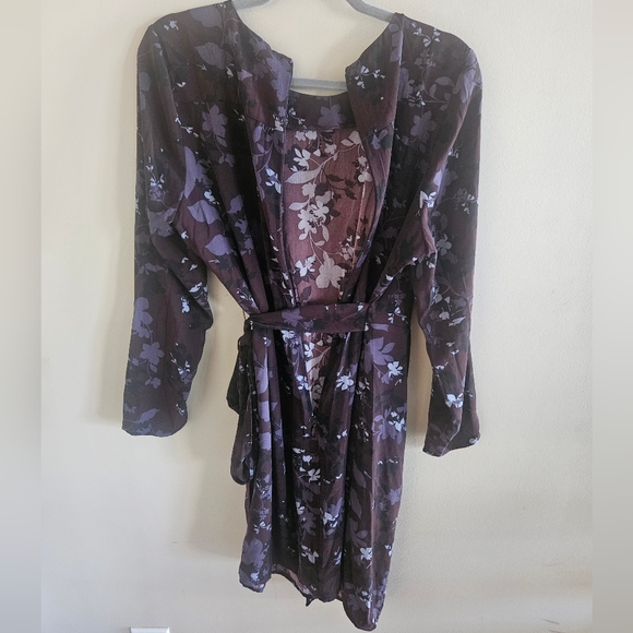 41 Hawthorn Purple Floral Faux Wrap Dress - Picture 6 of 6